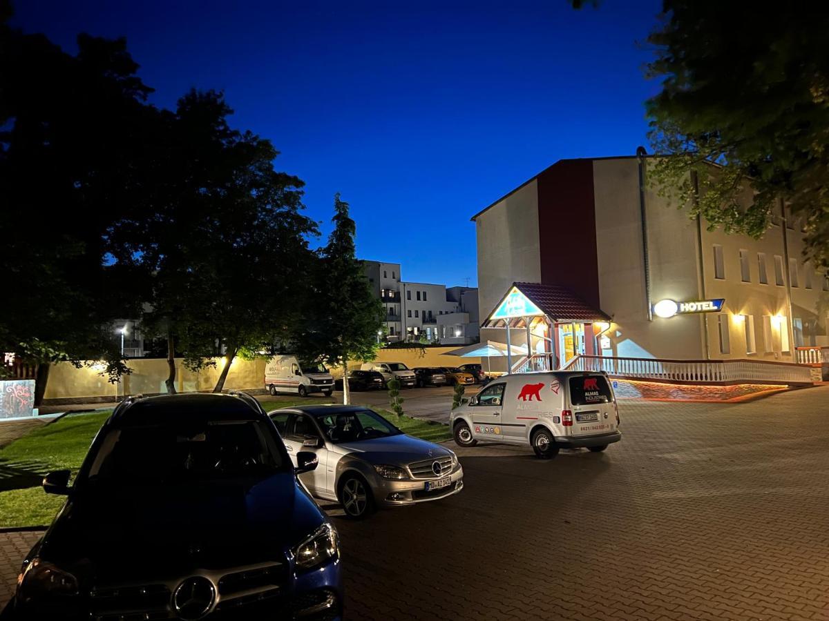 Hotel Medaillon Μαγδεβούργο Εξωτερικό φωτογραφία